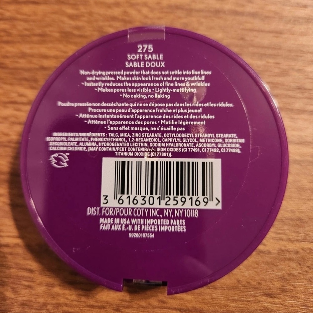 COVERGIRL Simply Ageless Instant Wrinkle Blurring Pressed Powder -Soft Sable 275 - Picture 2 of 2